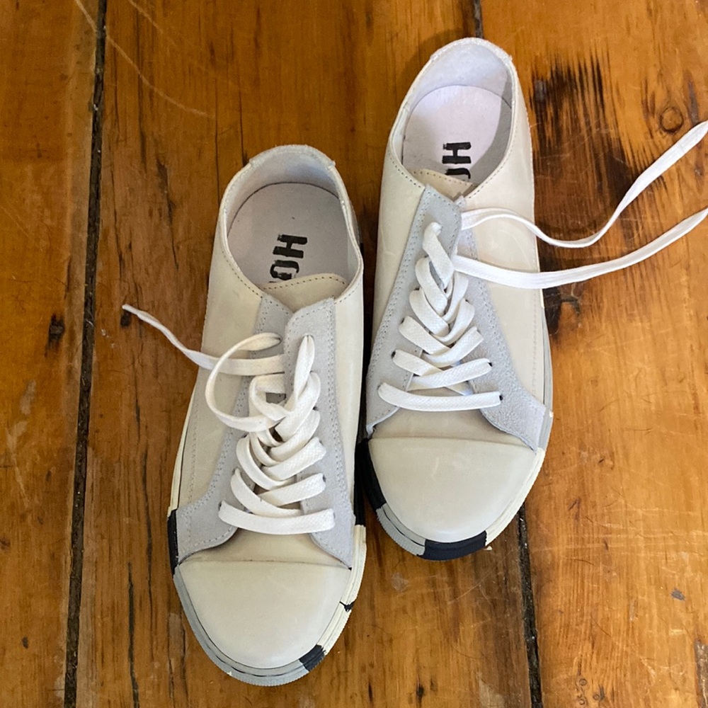 NWOT HOPE Stockholm Leather Sneakers